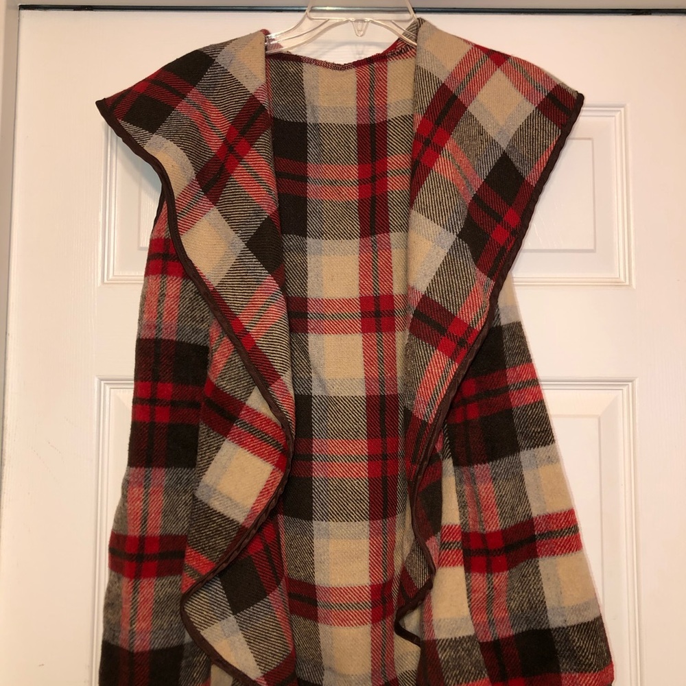 cute thrifted shaw. never worn